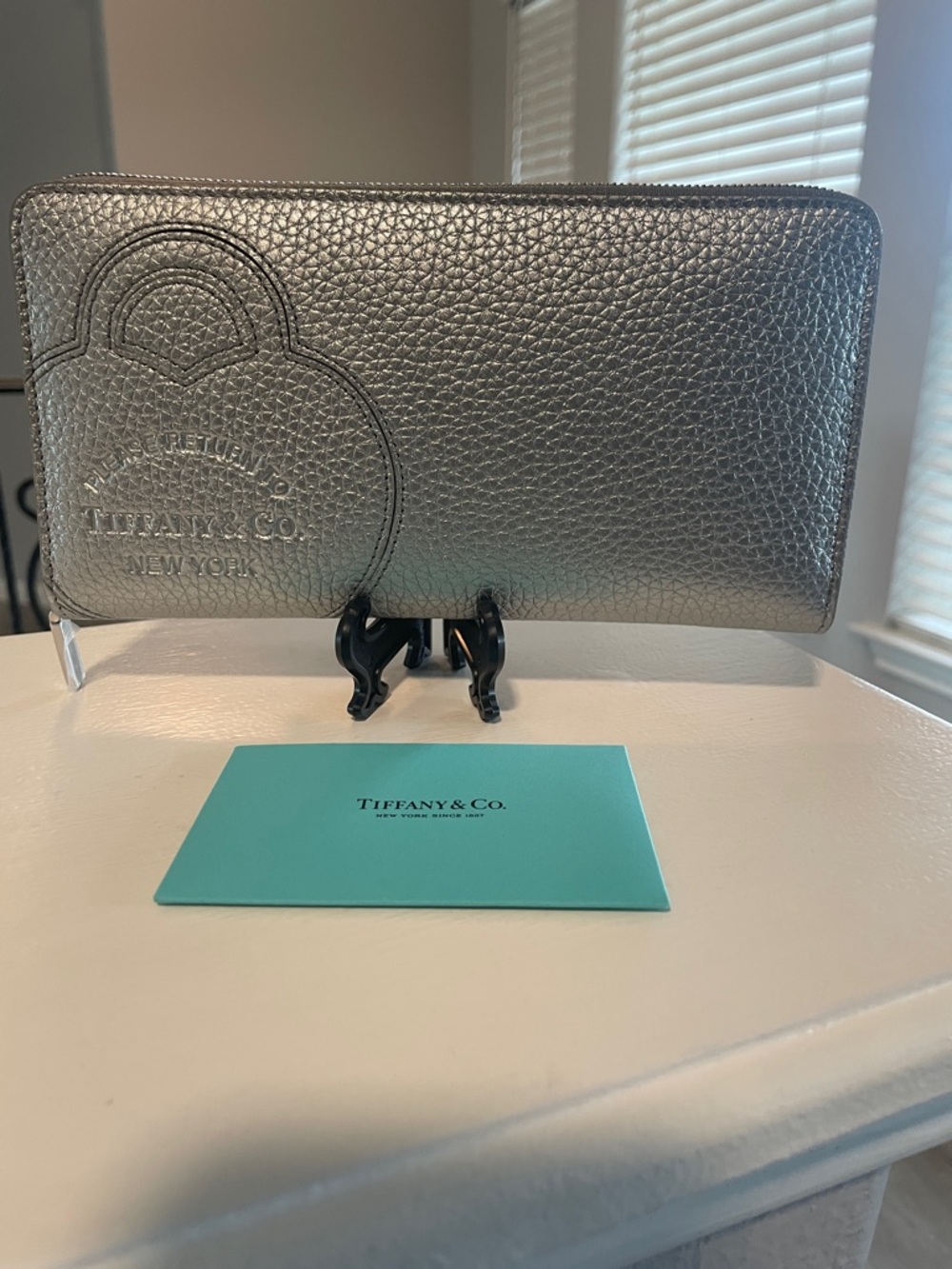 Tiffany & Co. Metallic Silver Pebbled Leather Large Zip Wallet w/Embossed Logo